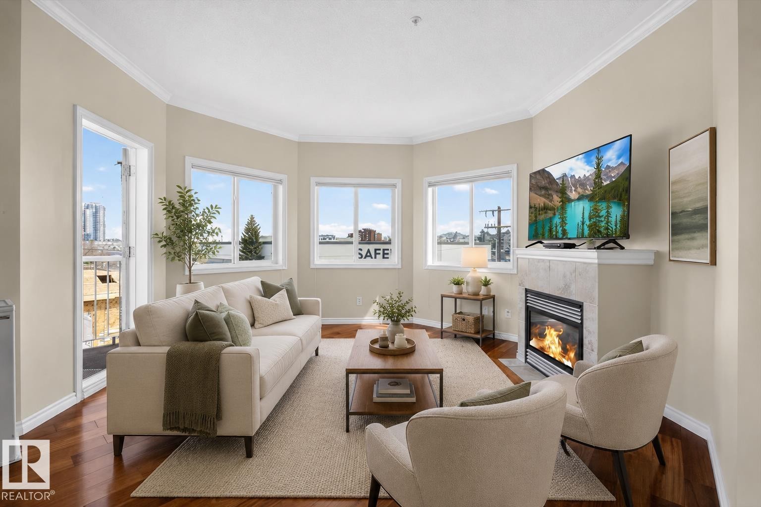 326 8528 82 Avenue, Edmonton, AB - Indoor Photo Showing Living Room With Fireplace