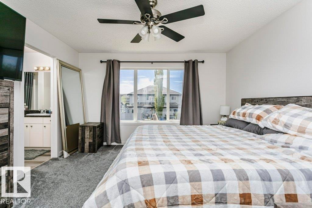 9 Cypress Link, Fort Saskatchewan, AB - Indoor Photo Showing Bedroom