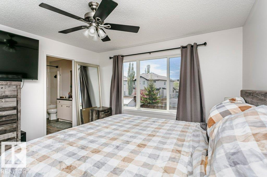 9 Cypress Link, Fort Saskatchewan, AB - Indoor Photo Showing Bedroom