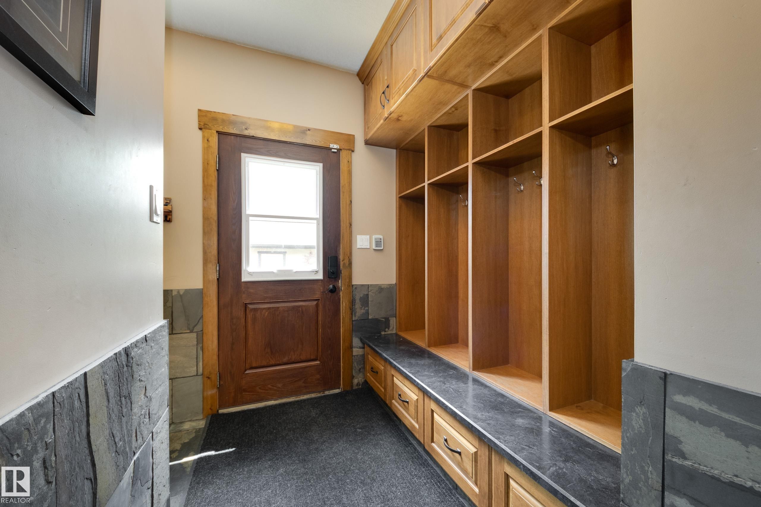 10811 67 Street, Edmonton, AB - Indoor Photo Showing Other Room