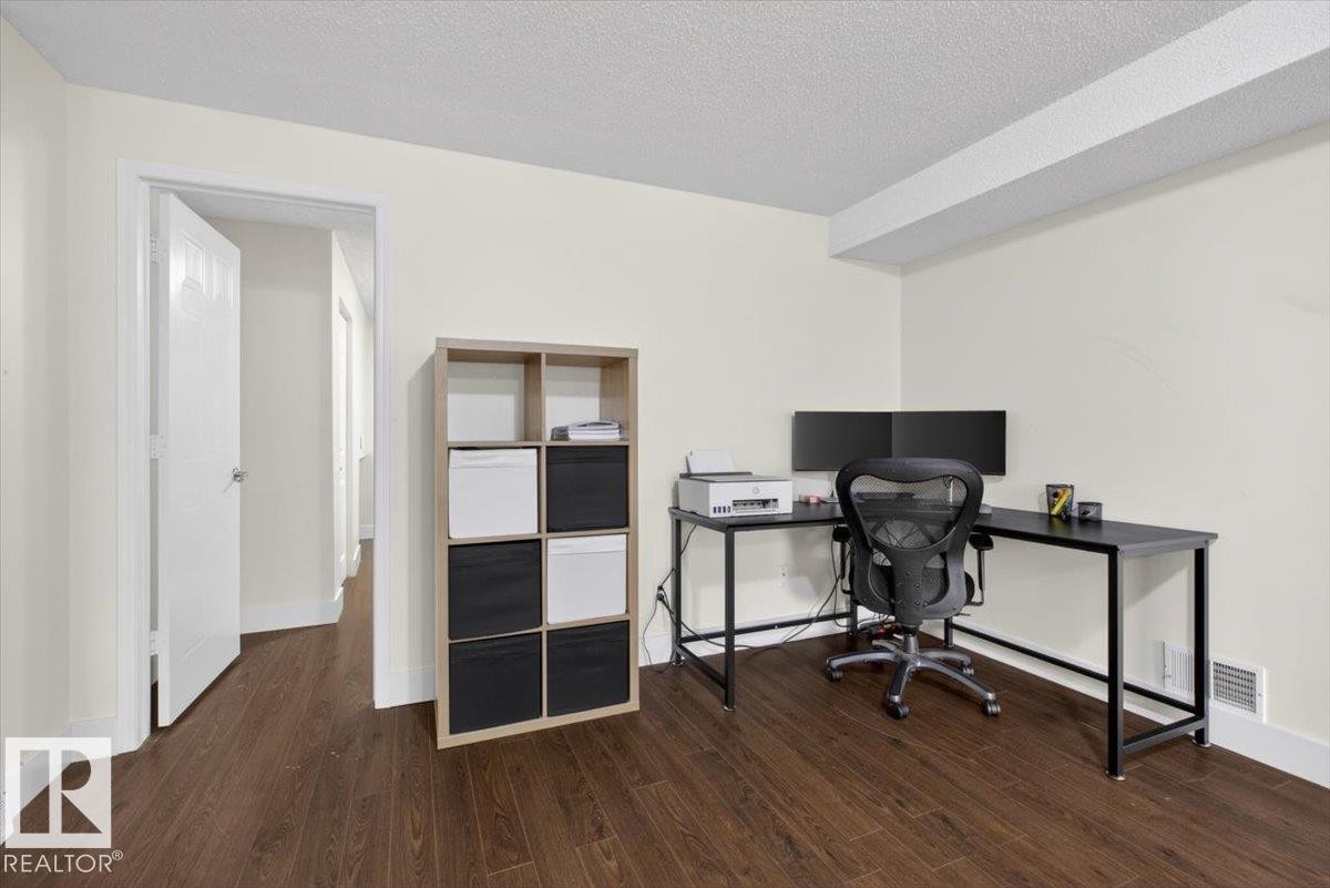 18520 77 Avenue, Edmonton, AB - Indoor Photo Showing Office