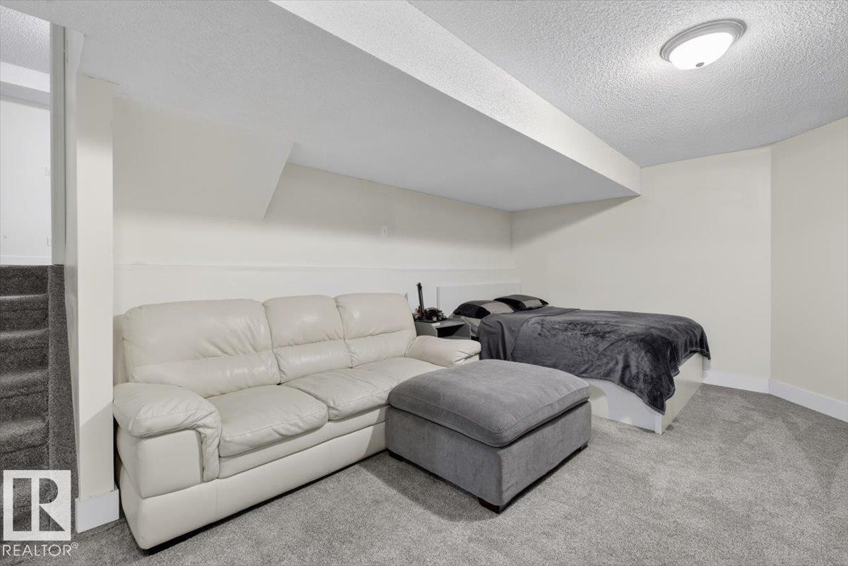 18520 77 Avenue, Edmonton, AB - Indoor