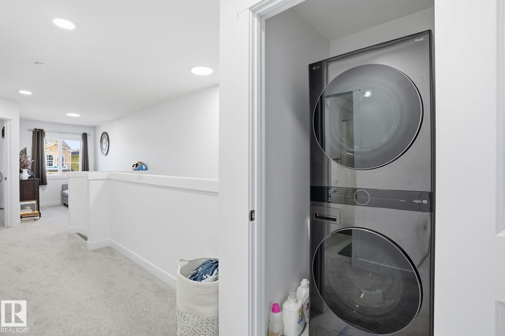 65 Covell Common, Spruce Grove, AB - Indoor Photo Showing Laundry Room