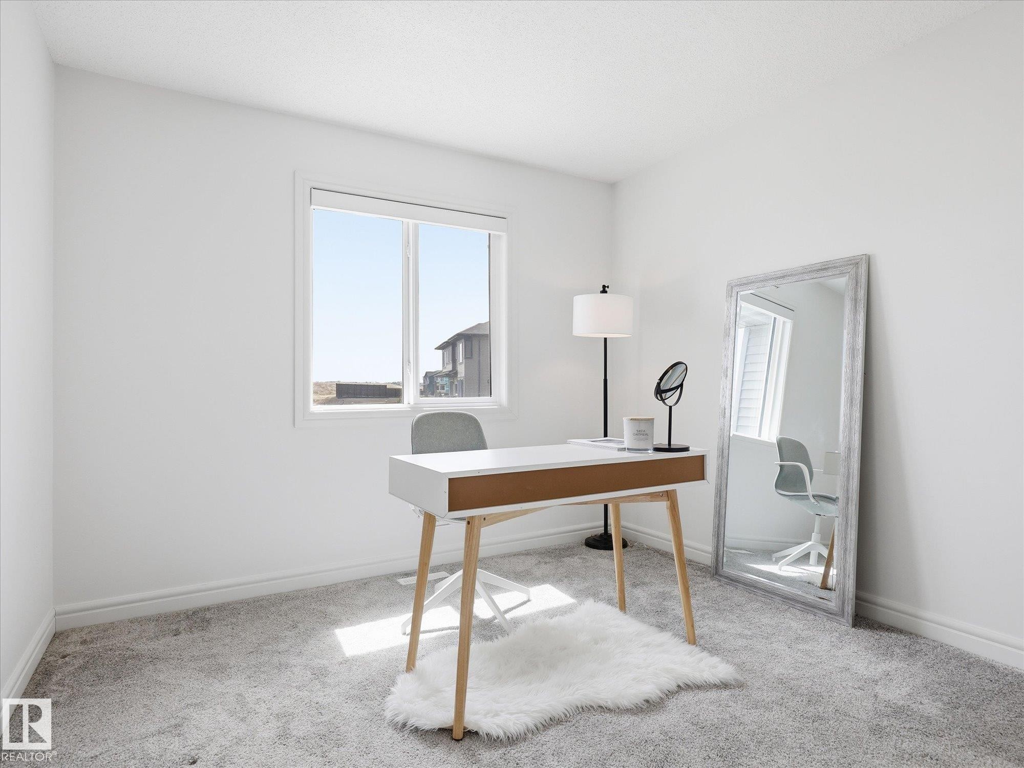2128 Graydon Hill Crescent, Edmonton, AB - Indoor