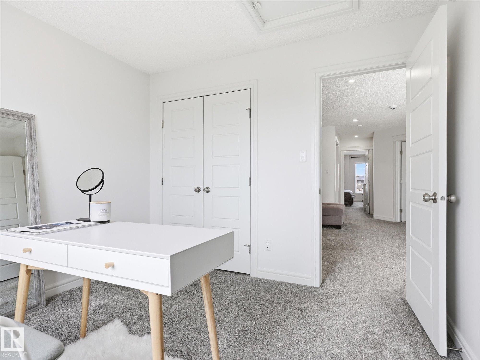 2128 Graydon Hill Crescent, Edmonton, AB - Indoor Photo Showing Other Room