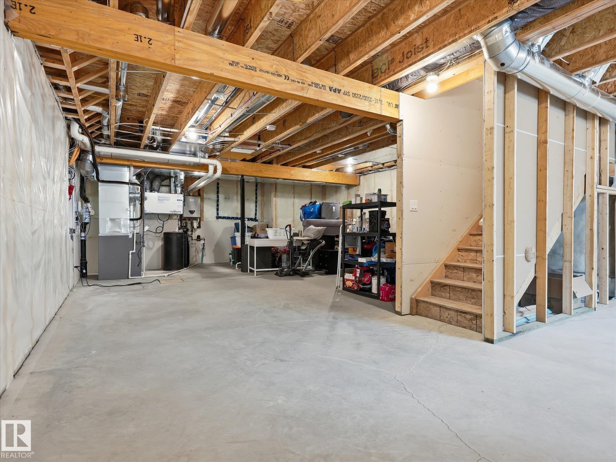 2128 Graydon Hill Crescent, Edmonton, AB - Indoor Photo Showing Basement