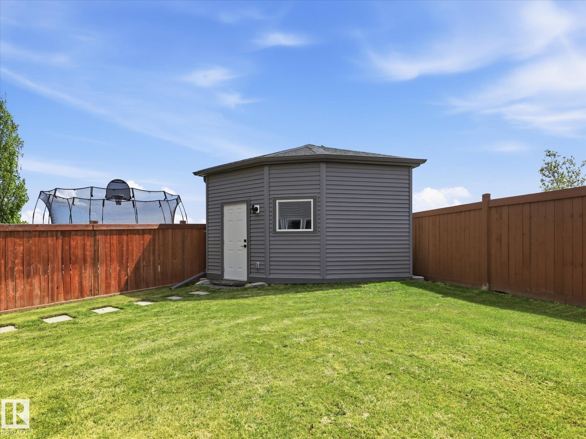 2128 Graydon Hill Crescent, Edmonton, AB - Outdoor