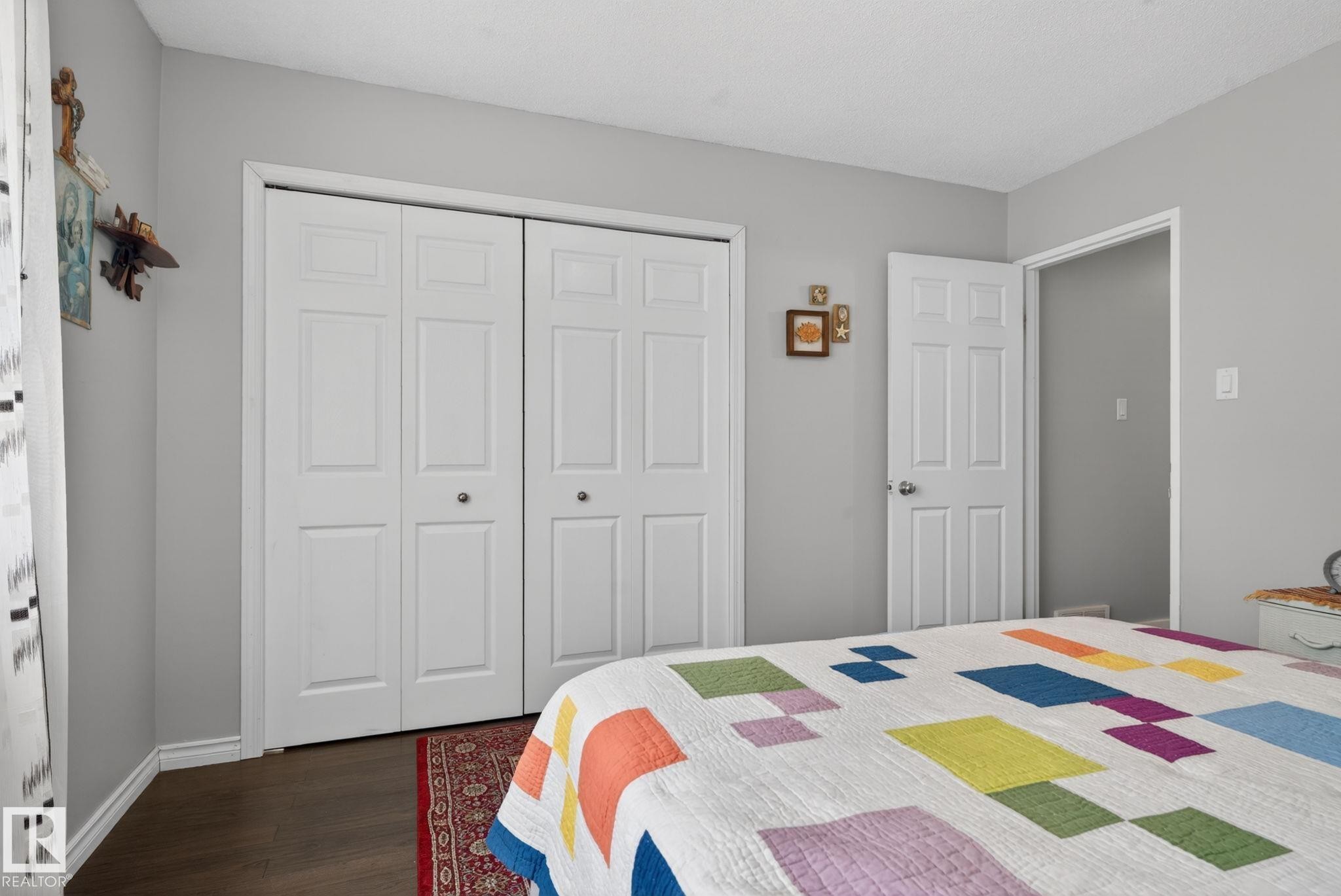 66 Amberly Crest, Edmonton, AB