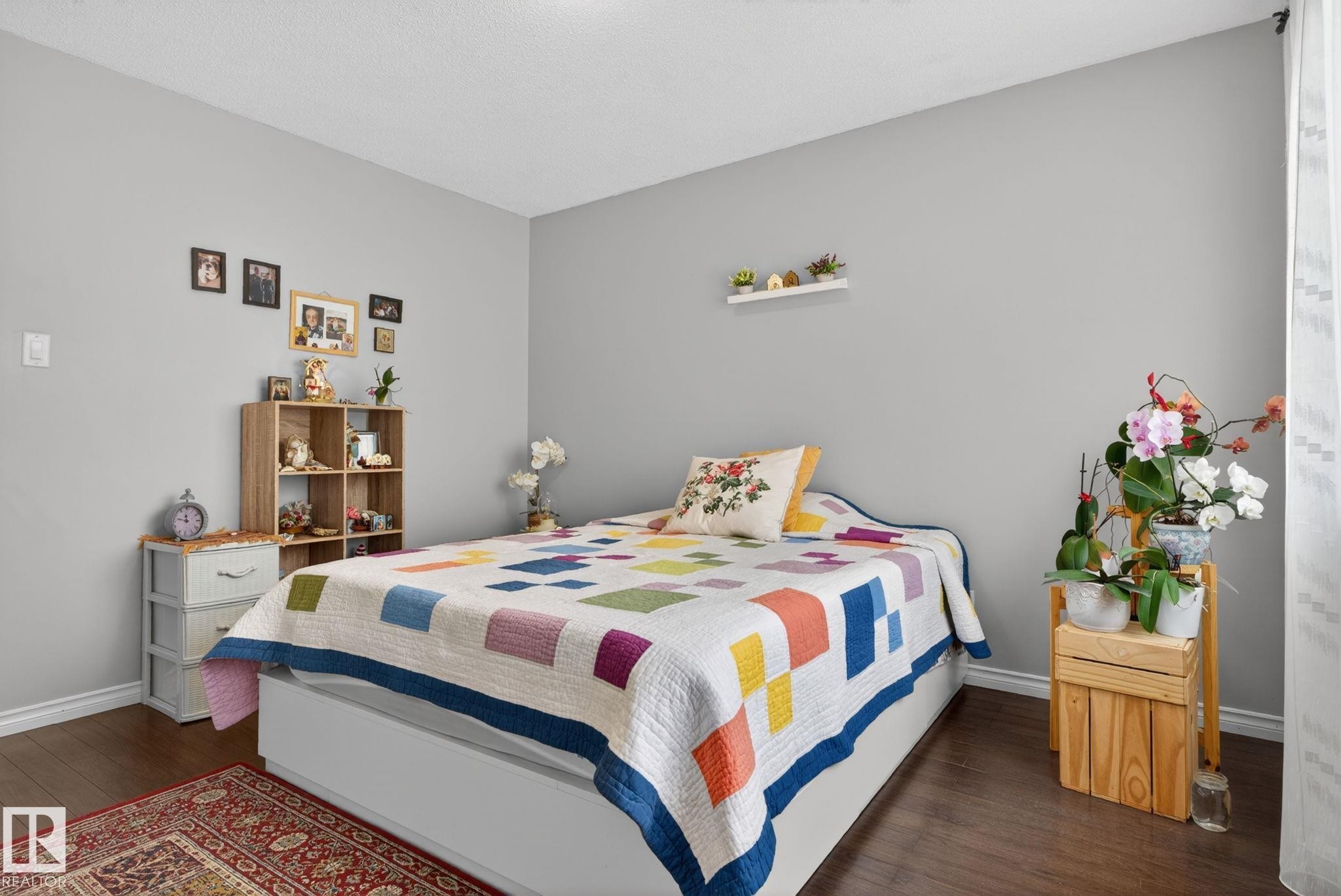66 Amberly Crest, Edmonton, AB