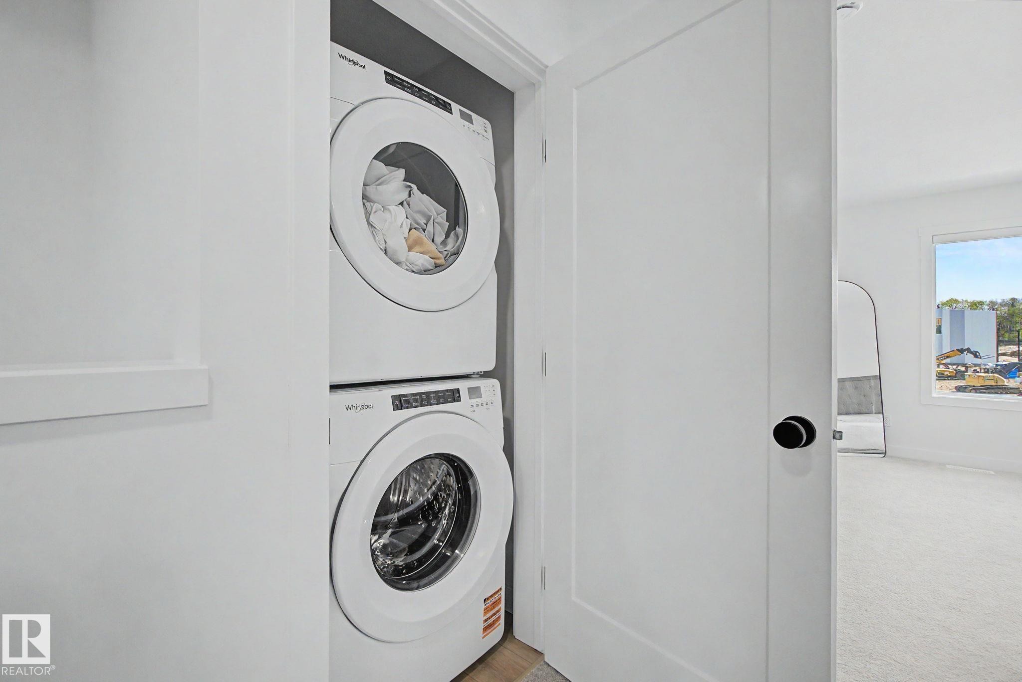 117 Brickyard Drive, Stony Plain, AB - Indoor Photo Showing Laundry Room