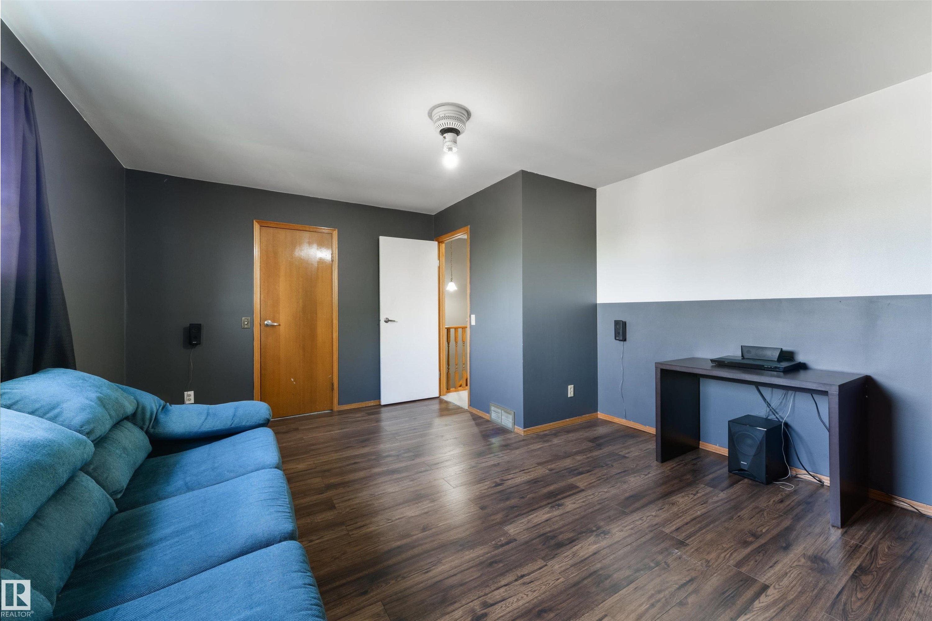 4012 44 Avenue, Stony Plain, AB - Indoor