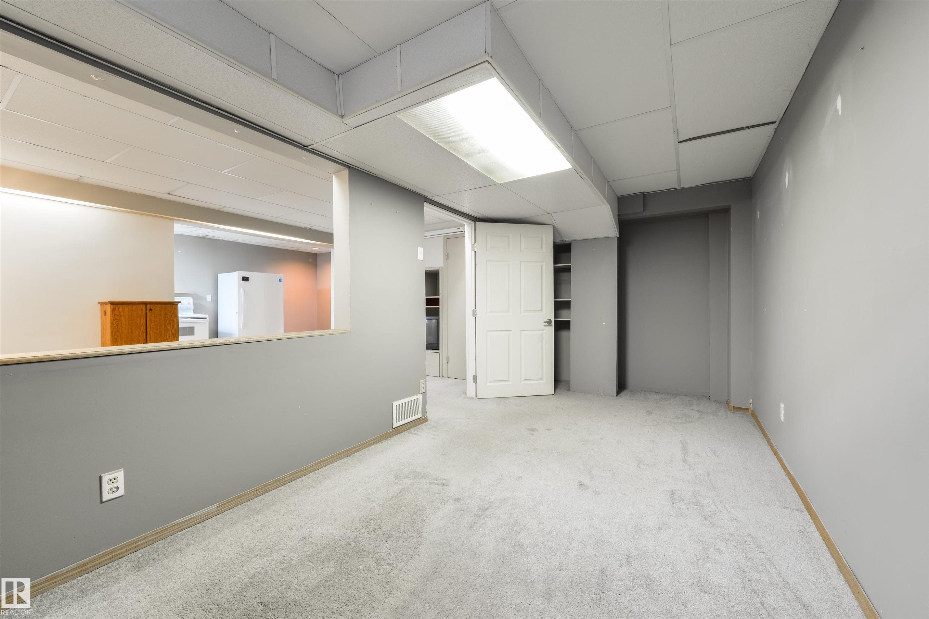 4012 44 Avenue, Stony Plain, AB - Indoor