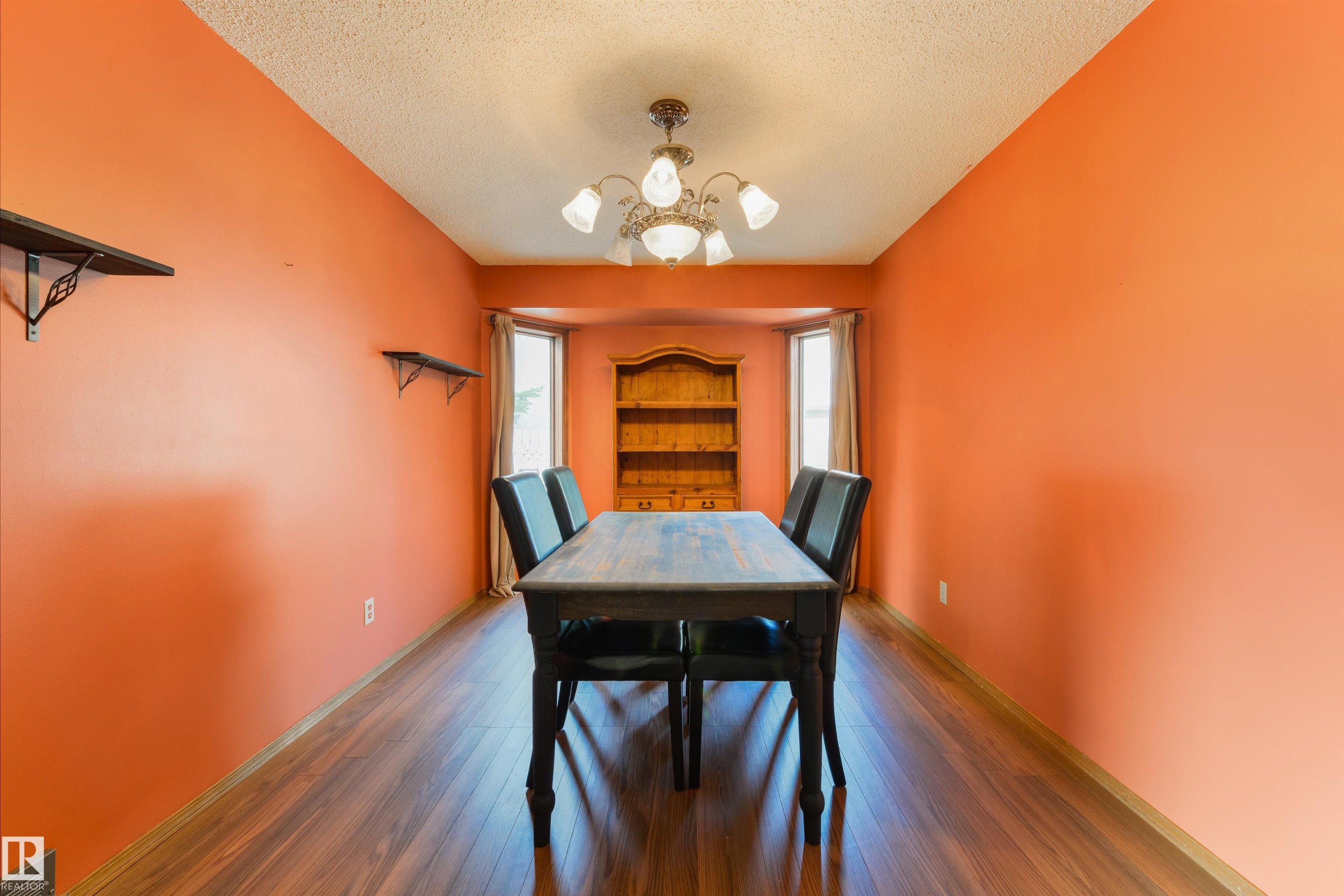 4012 44 Avenue, Stony Plain, AB - Indoor