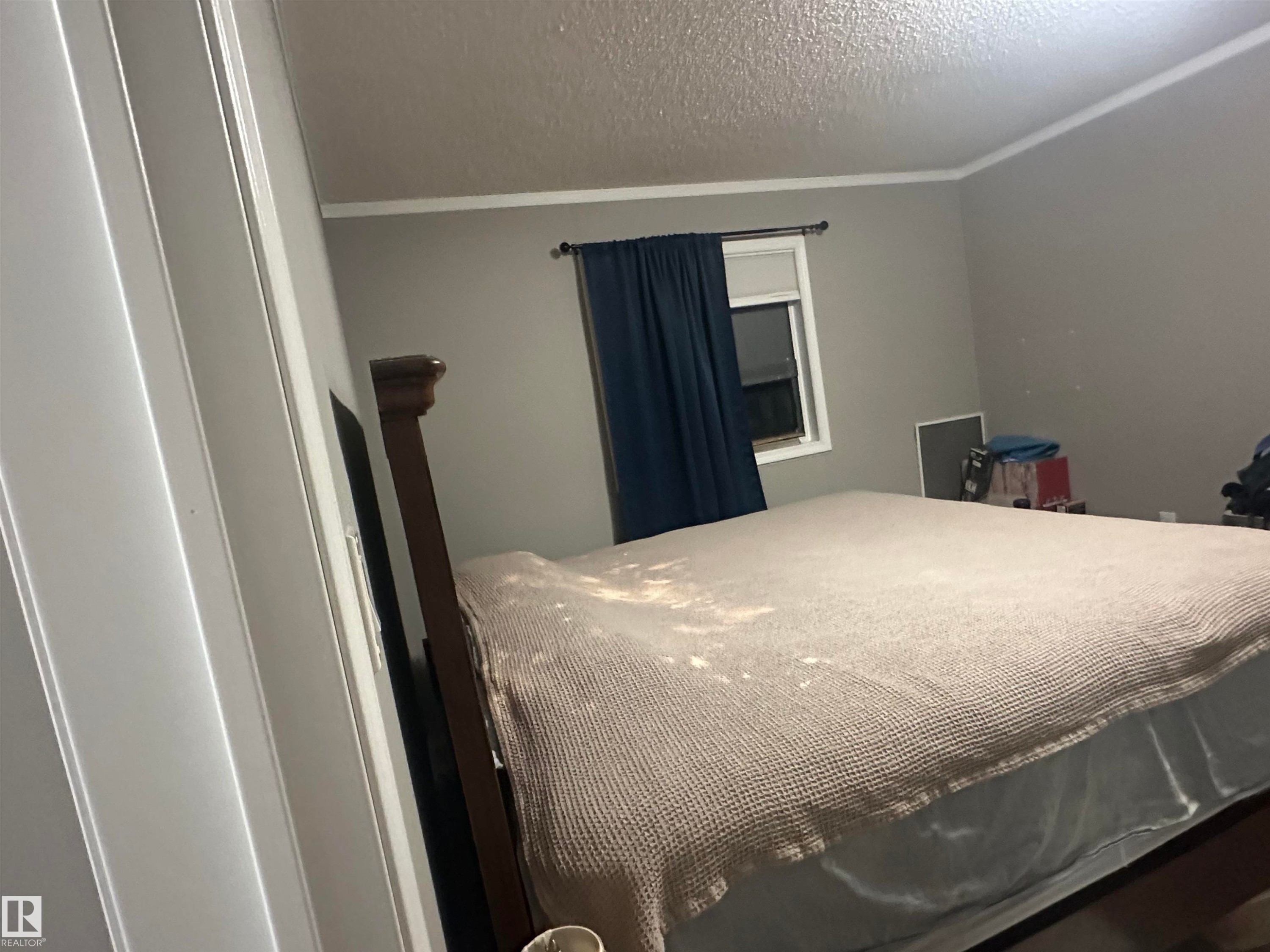 109 42208 Twp Rd 650, Rural Bonnyville M.D., AB - Indoor Photo Showing Bedroom