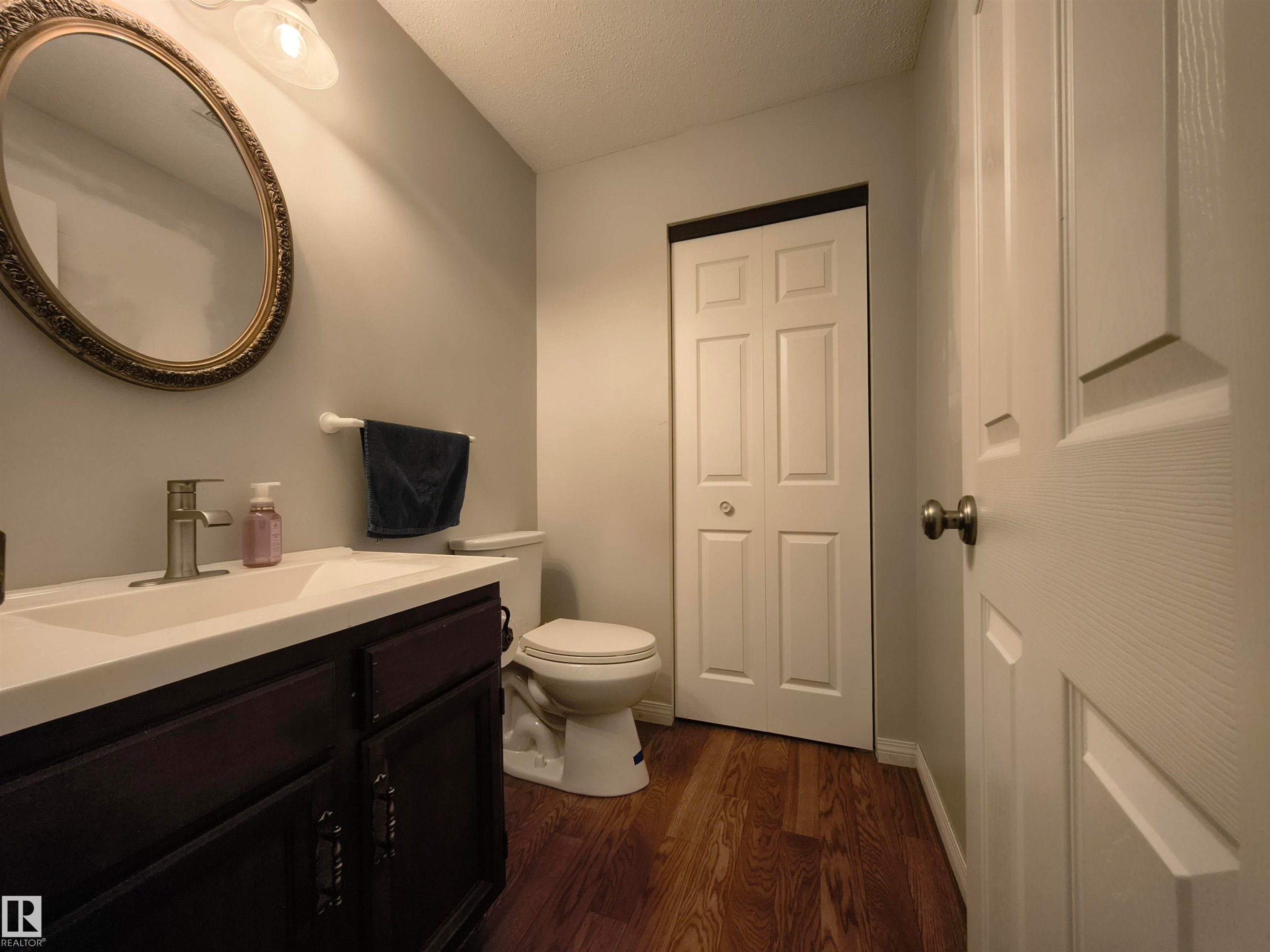 1, 49321 Range Road 72, Rural Brazeau County, AB - Indoor Photo Showing Bathroom