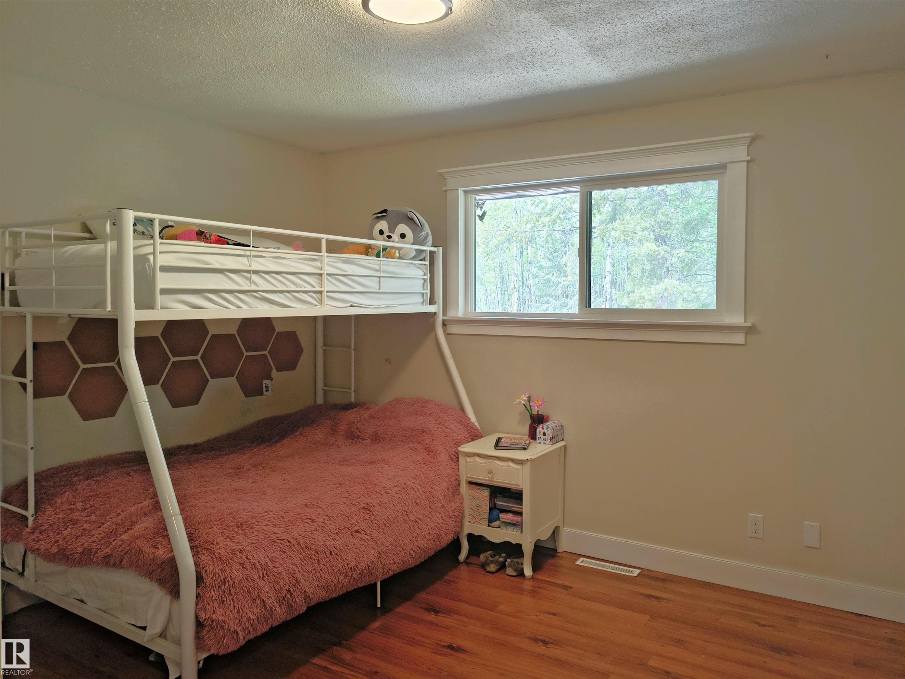 1, 49321 Range Road 72, Rural Brazeau County, AB - Indoor Photo Showing Bedroom