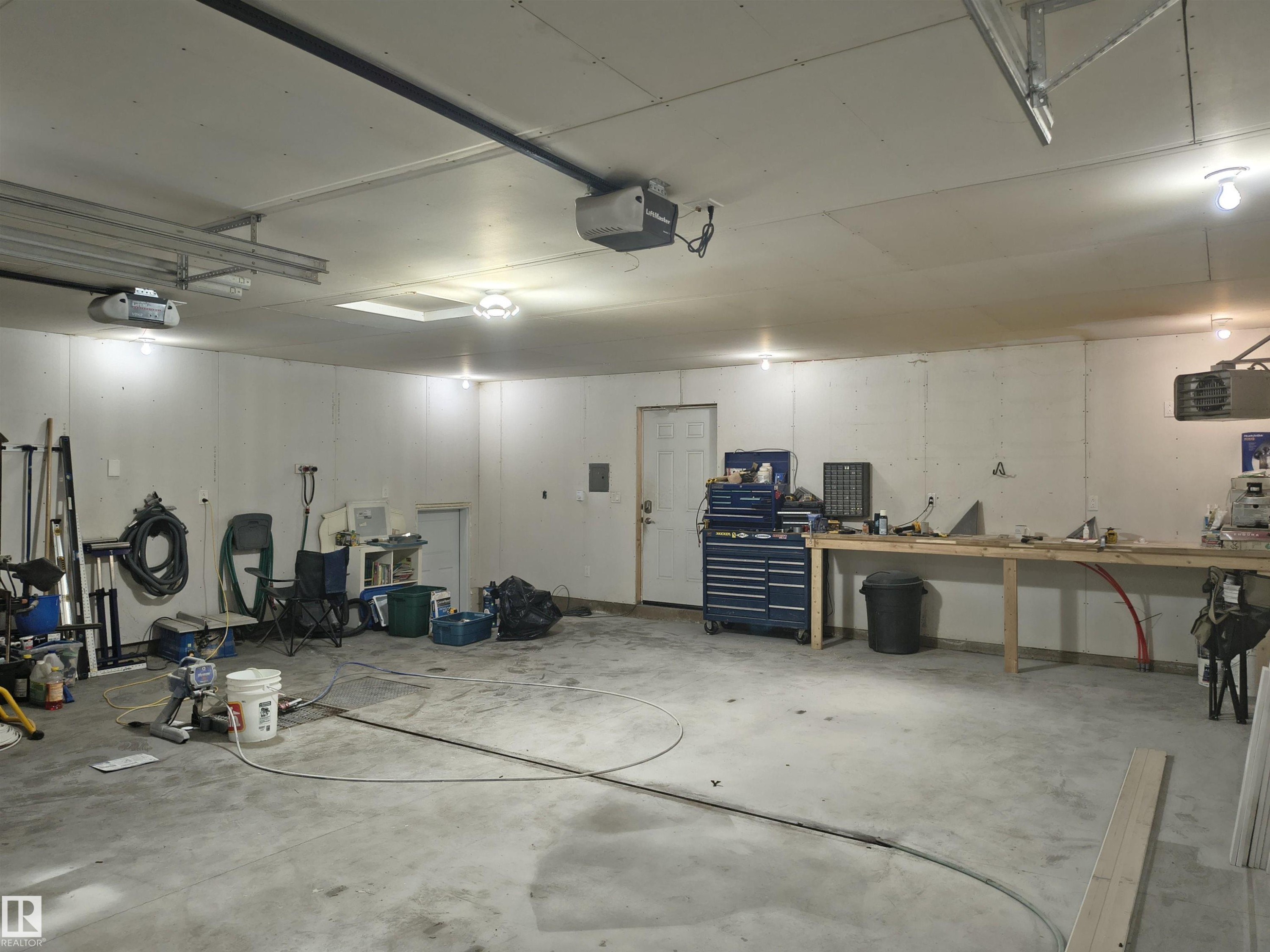 1, 49321 Range Road 72, Rural Brazeau County, AB - Indoor Photo Showing Garage