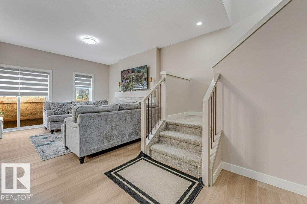 1459 Cherniak Way, Edmonton, AB - Indoor