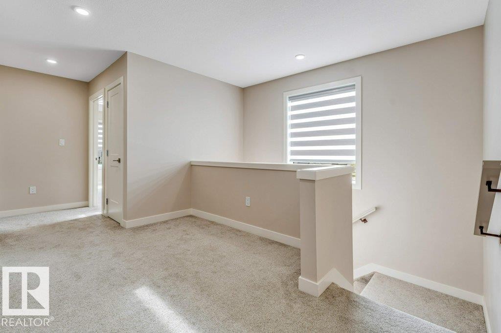 1459 Cherniak Way, Edmonton, AB - Indoor Photo Showing Other Room
