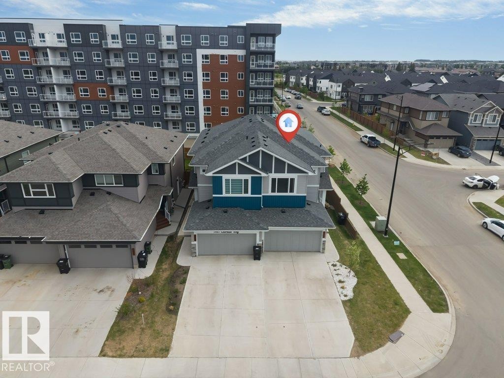 1459 Cherniak Way, Edmonton, AB - Outdoor