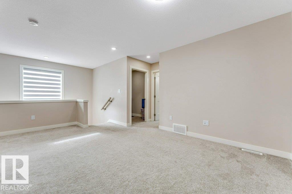 1459 Cherniak Way, Edmonton, AB - Indoor Photo Showing Other Room