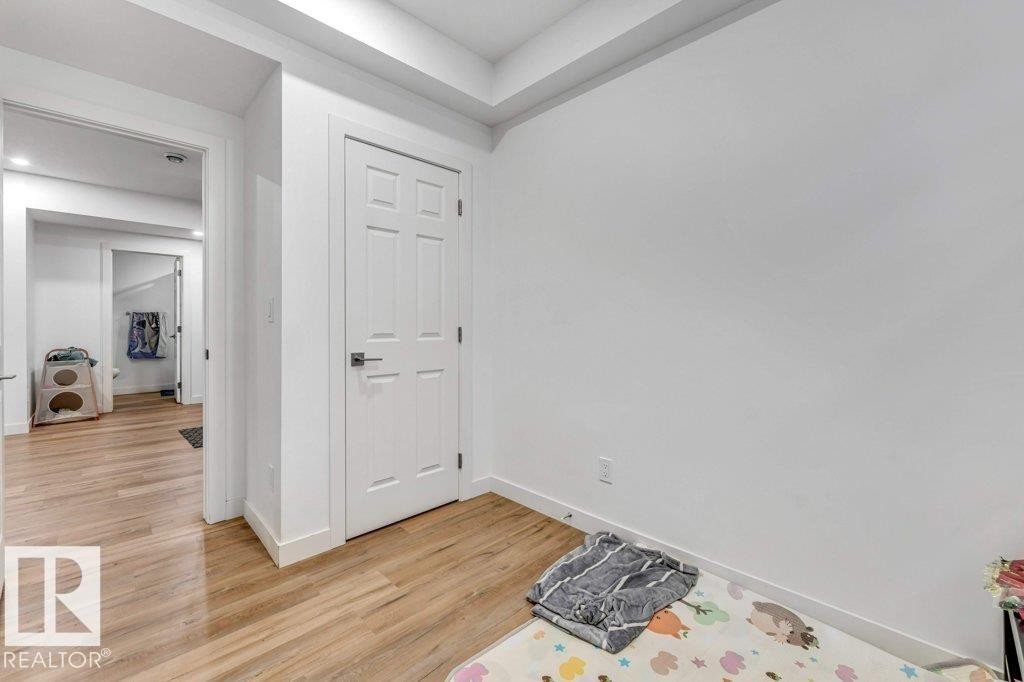 1459 Cherniak Way, Edmonton, AB - Indoor Photo Showing Other Room