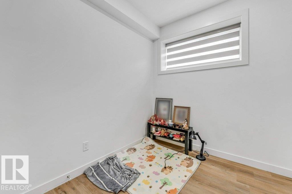 1459 Cherniak Way, Edmonton, AB - Indoor Photo Showing Other Room