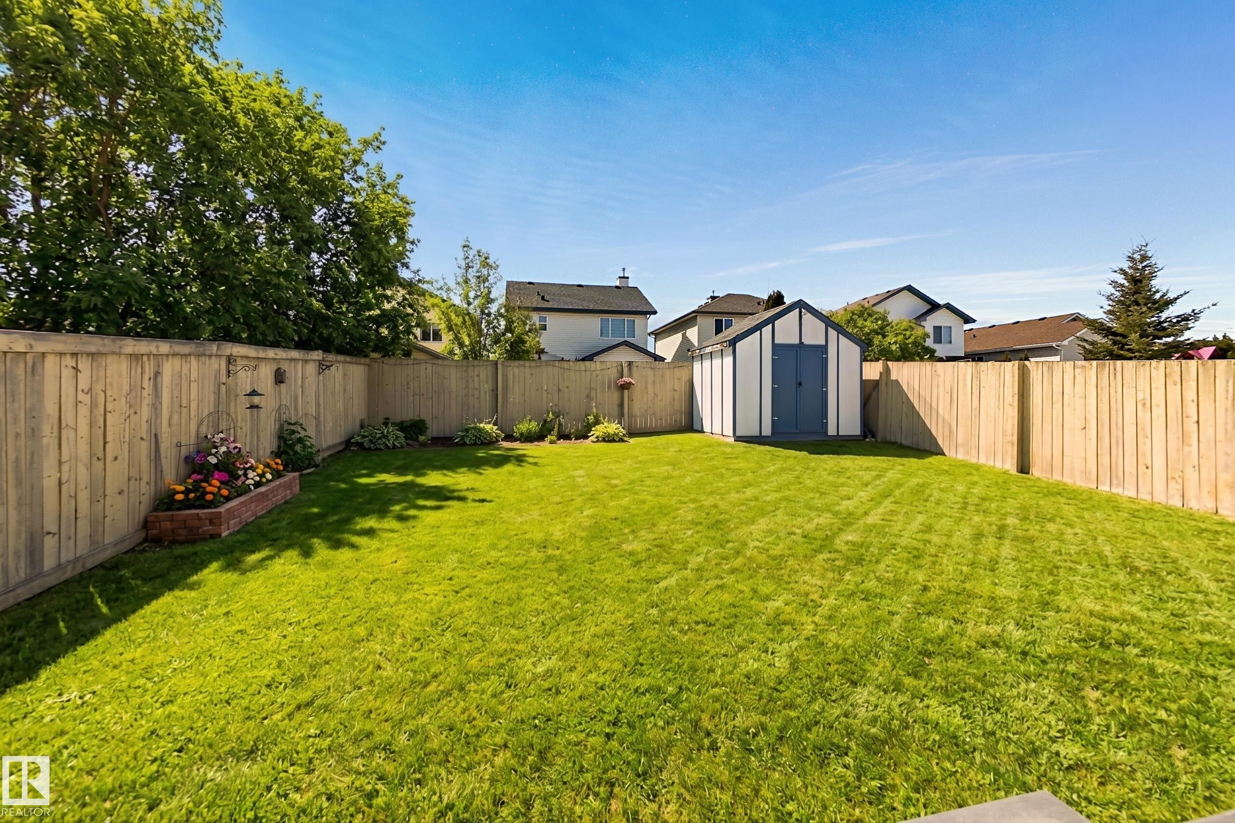 8915 7 Avenue, Edmonton, AB