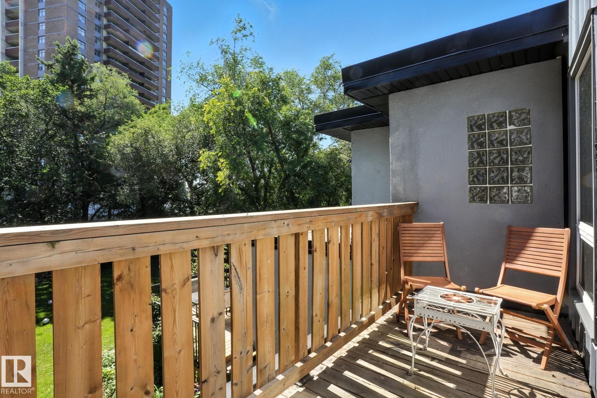 5406 110 Street, Edmonton, AB - Outdoor