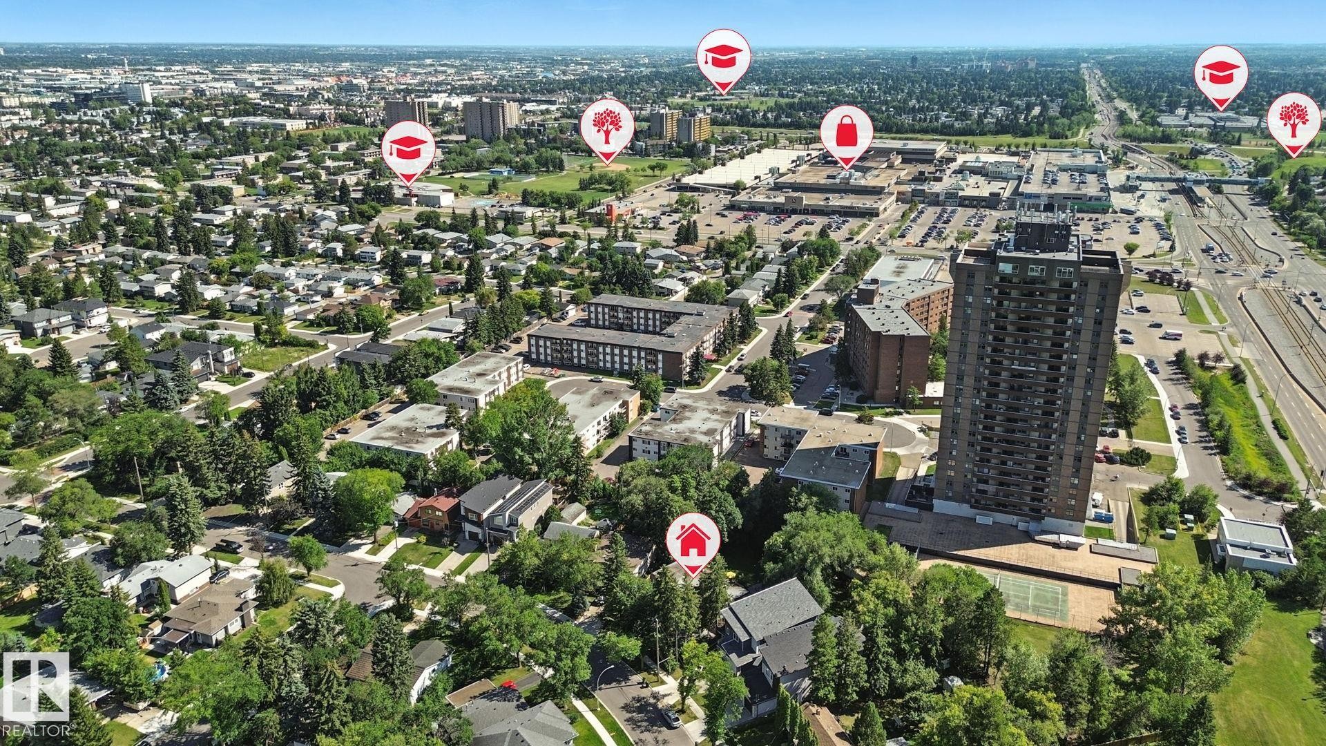 5406 110 Street, Edmonton, AB - Outdoor With View