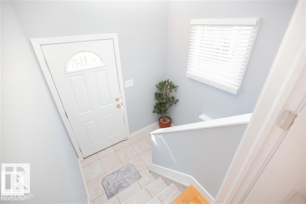 17208 106 Street Nw, Edmonton, AB - Indoor Photo Showing Other Room