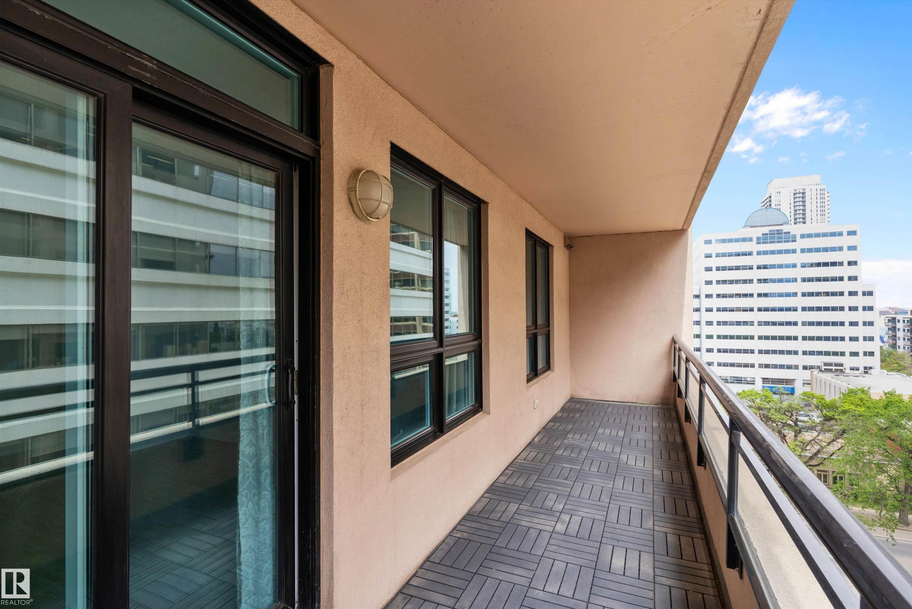 #902 9939 109 St Nw, Edmonton, AB - Outdoor With Balcony With Exterior