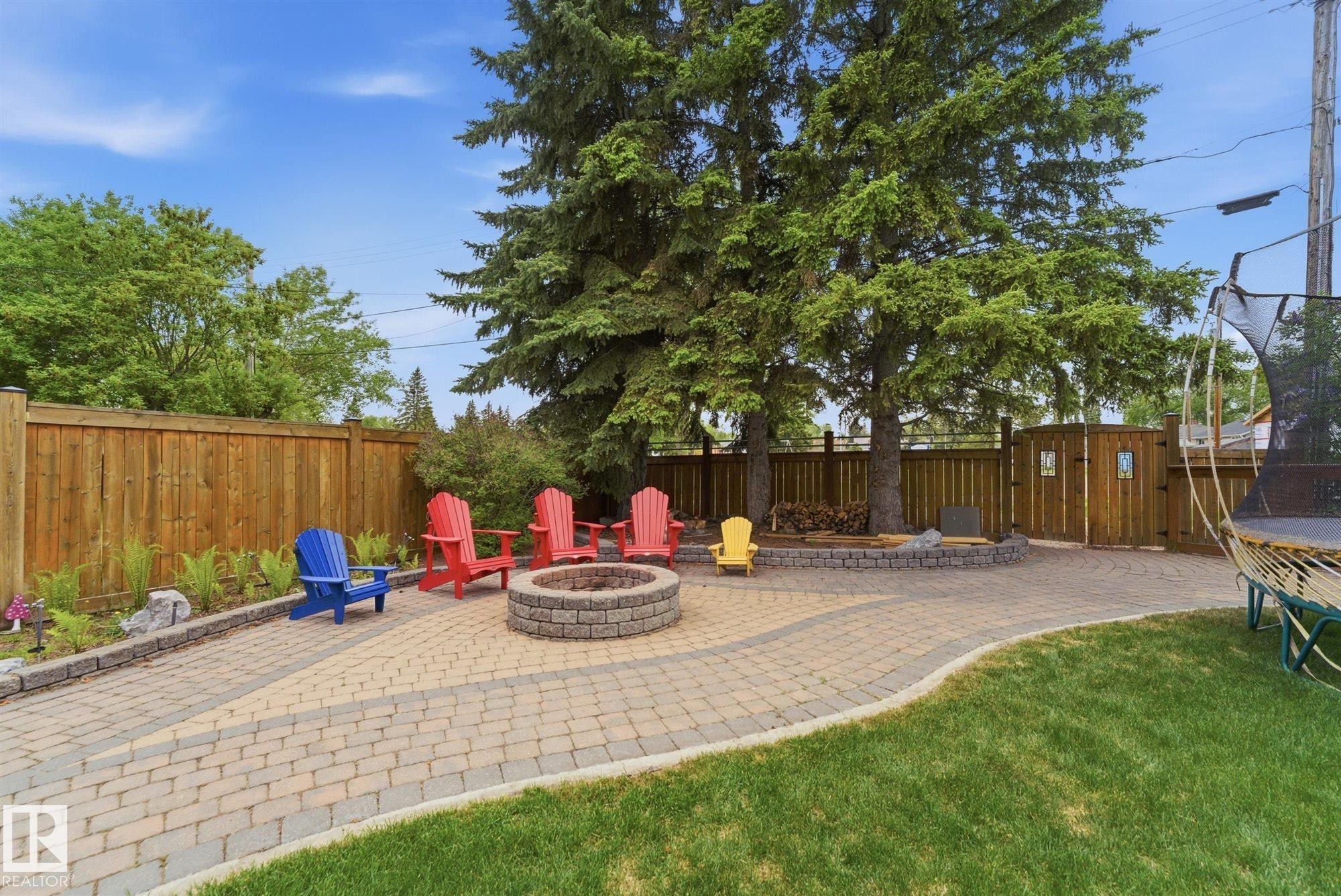 5400 49 Street, Stony Plain, AB - Outdoor