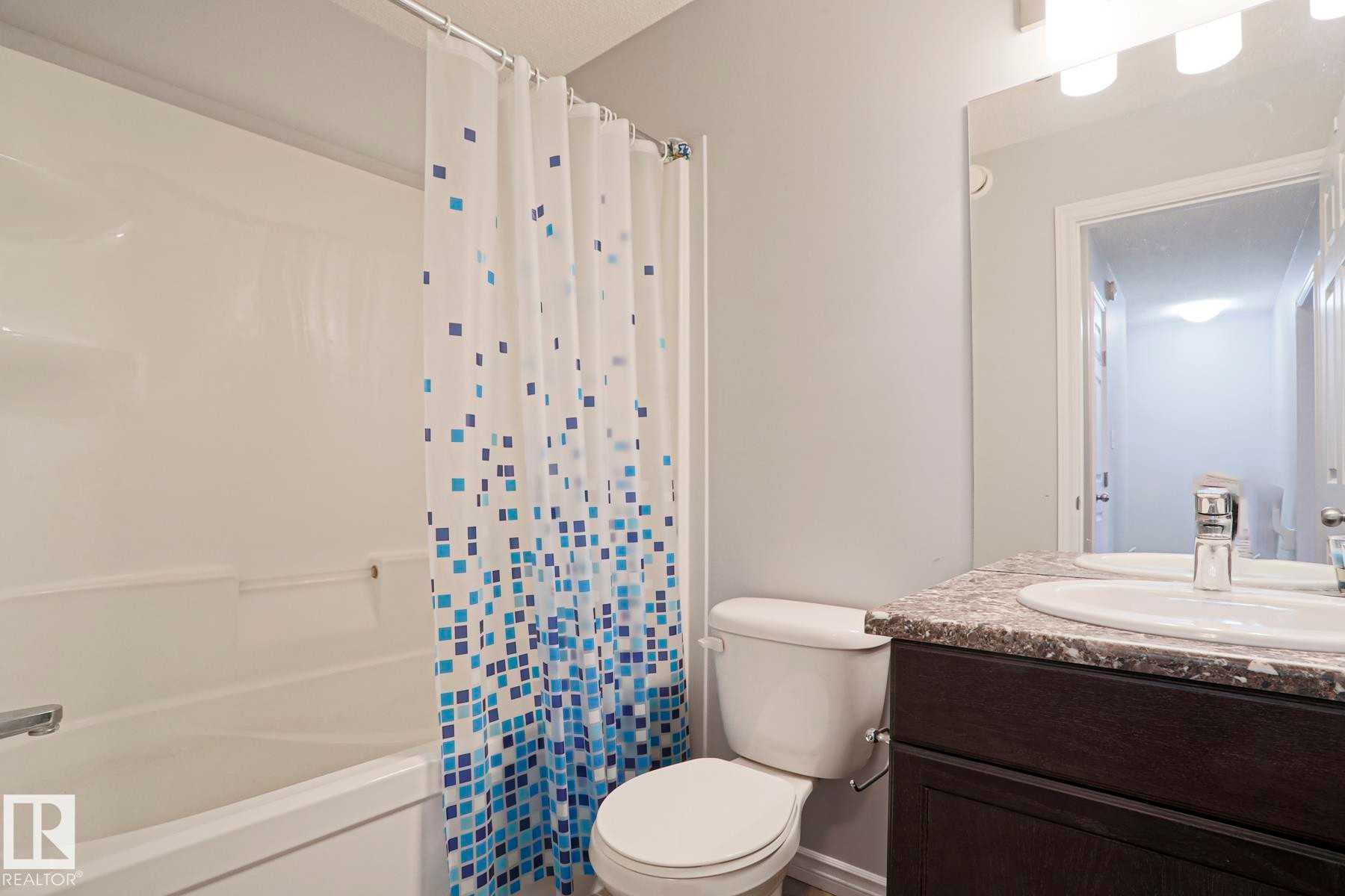 492 Ebbers Way Nw, Edmonton, AB - Indoor Photo Showing Bathroom