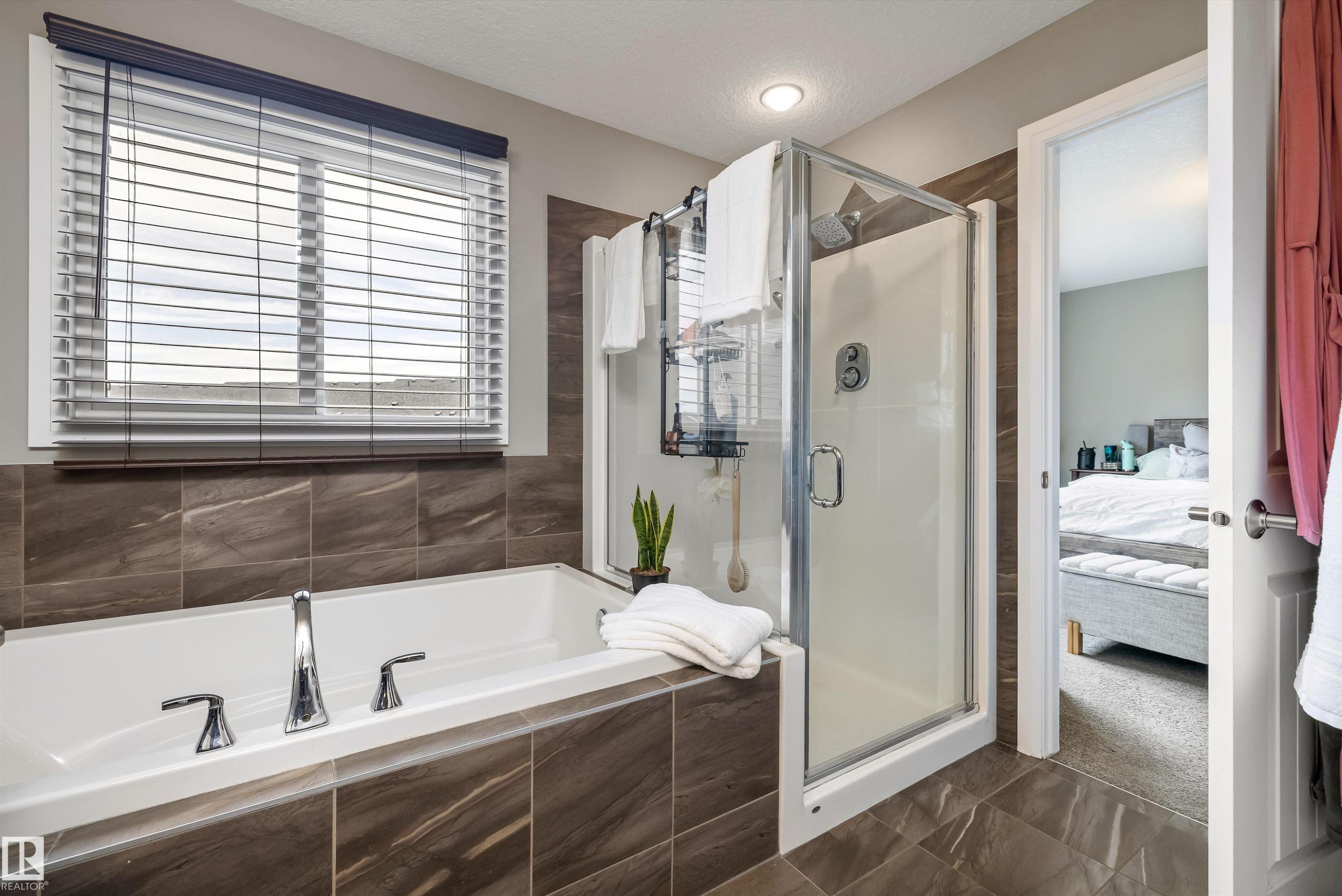 153 Sturtz Bend, Leduc, AB - Indoor Photo Showing Bathroom