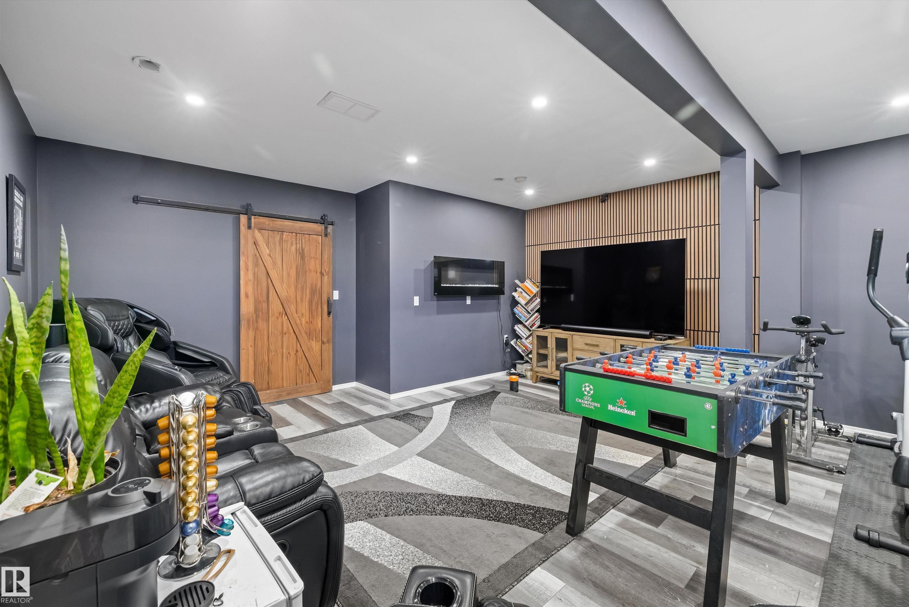 153 Sturtz Bend, Leduc, AB - Indoor