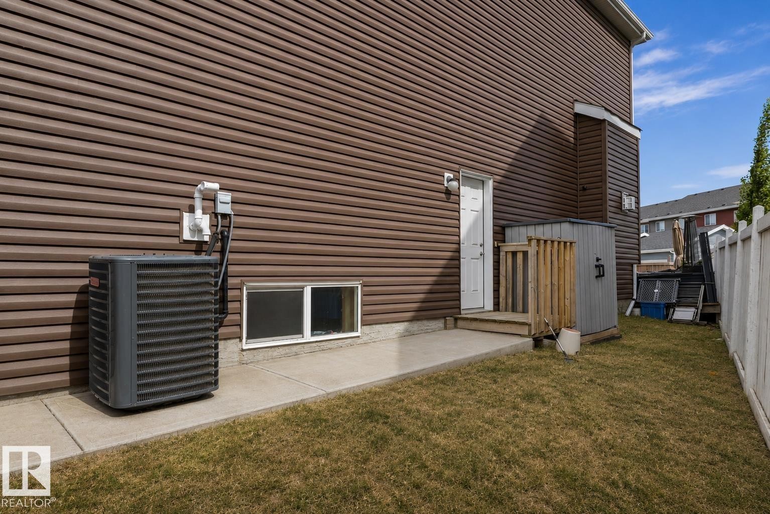 153 Sturtz Bend, Leduc, AB - Outdoor With Exterior