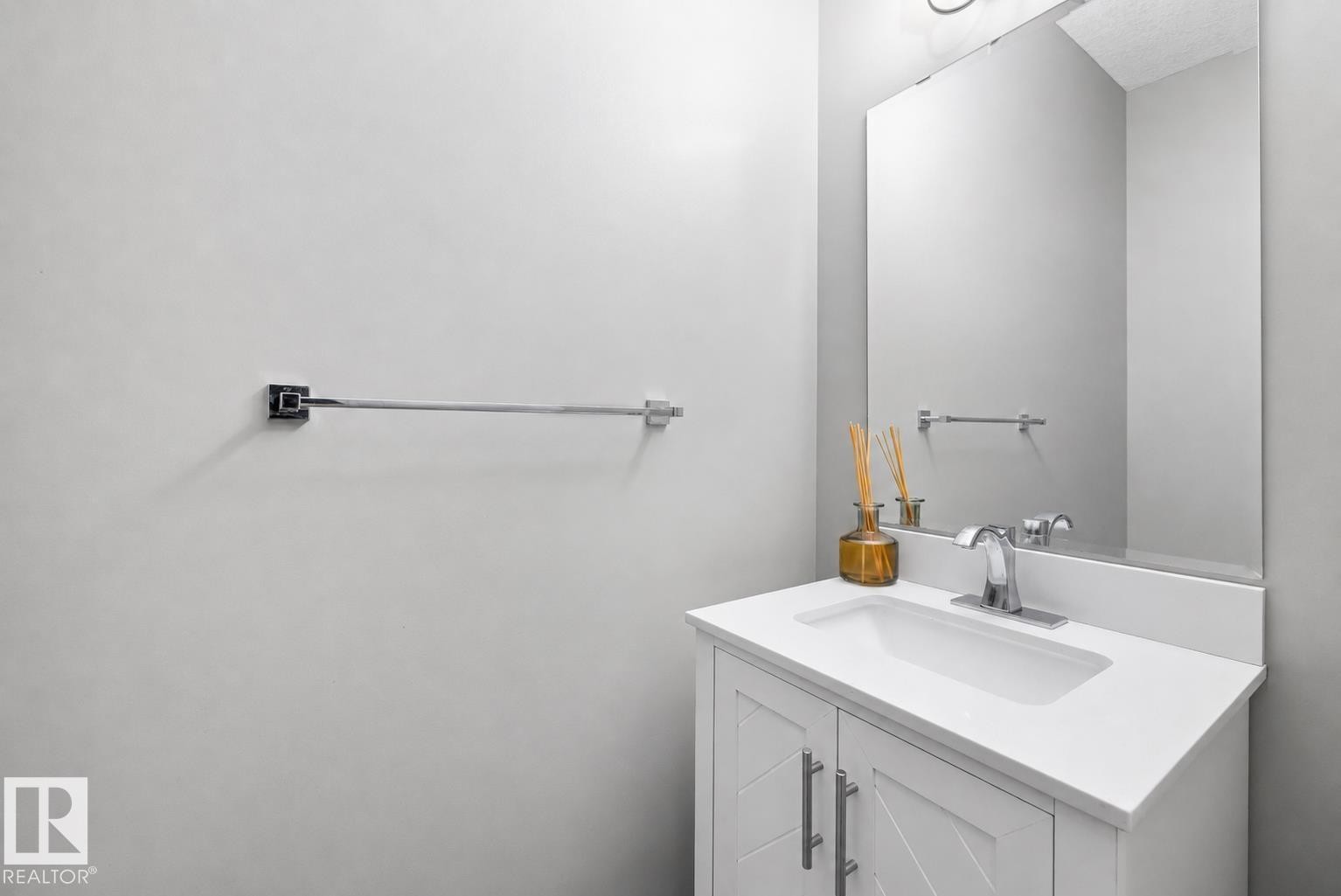 153 Sturtz Bend, Leduc, AB - Indoor Photo Showing Bathroom