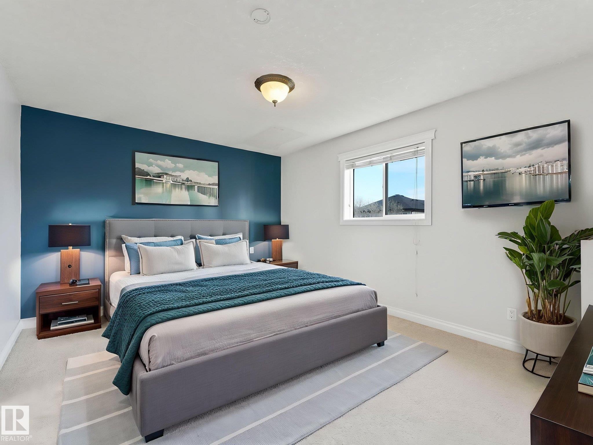 173 Castle Drive, Edmonton, AB - Indoor Photo Showing Bedroom