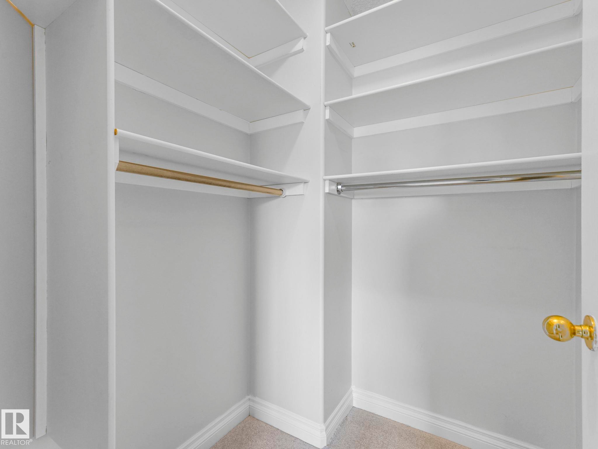 173 Castle Drive, Edmonton, AB - Indoor With Storage
