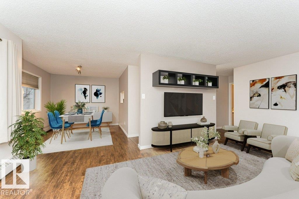 #203 8503 108 St Nw, Edmonton, AB - Indoor Photo Showing Living Room