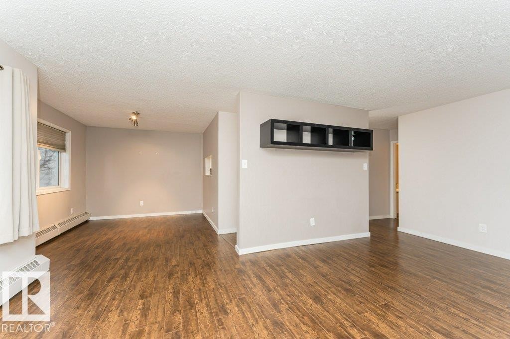 #203 8503 108 St Nw, Edmonton, AB - Indoor Photo Showing Other Room