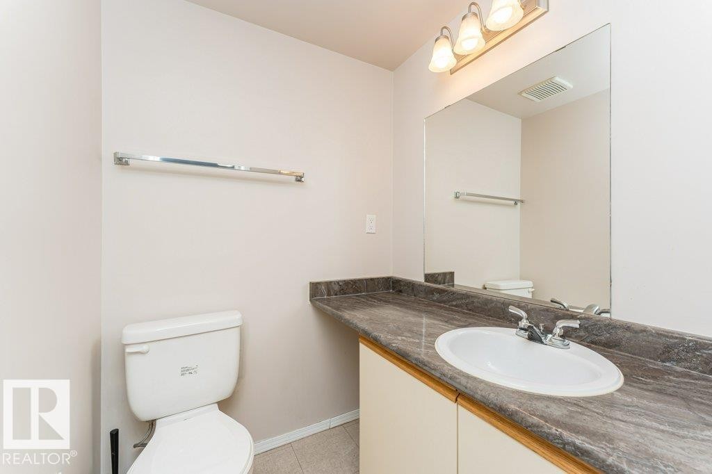 #203 8503 108 St Nw, Edmonton, AB - Indoor Photo Showing Bathroom