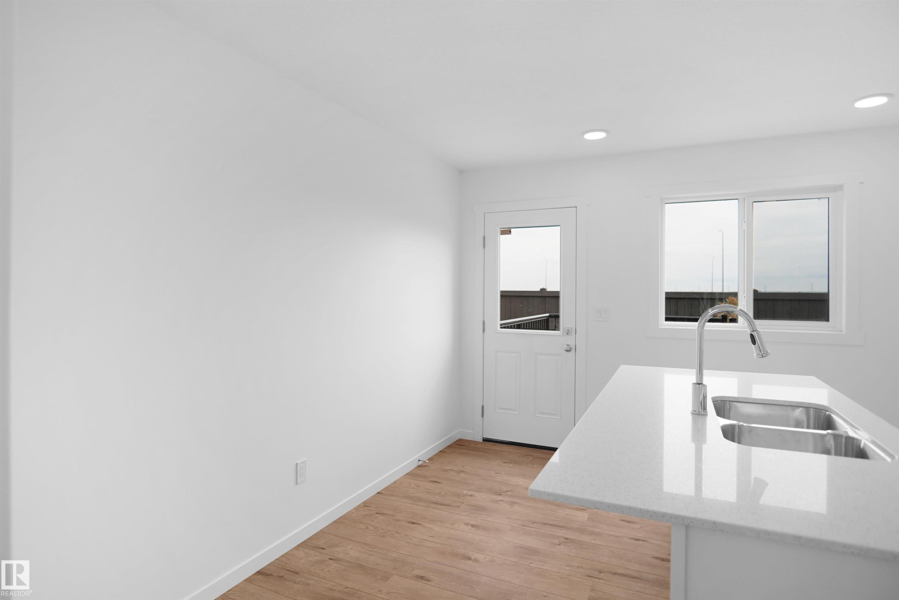 112 1009 Cy Becker Road, Edmonton, AB
