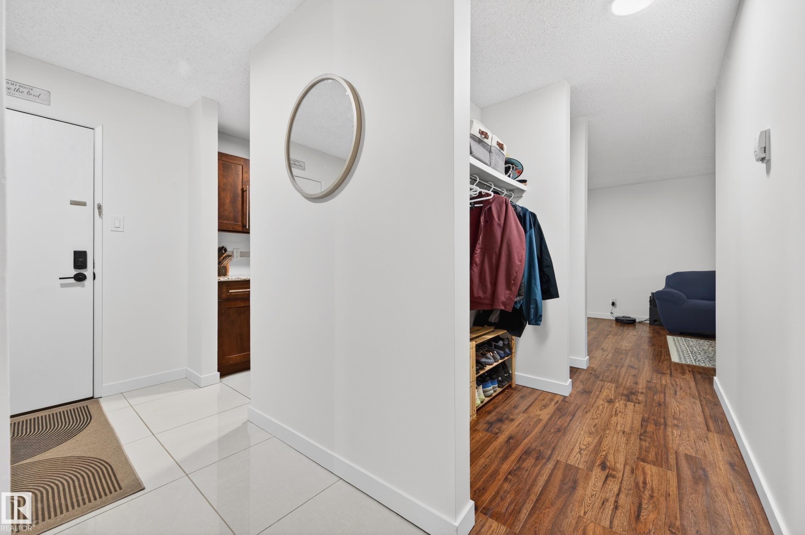 312 14811 51 Avenue, Edmonton, AB - Indoor