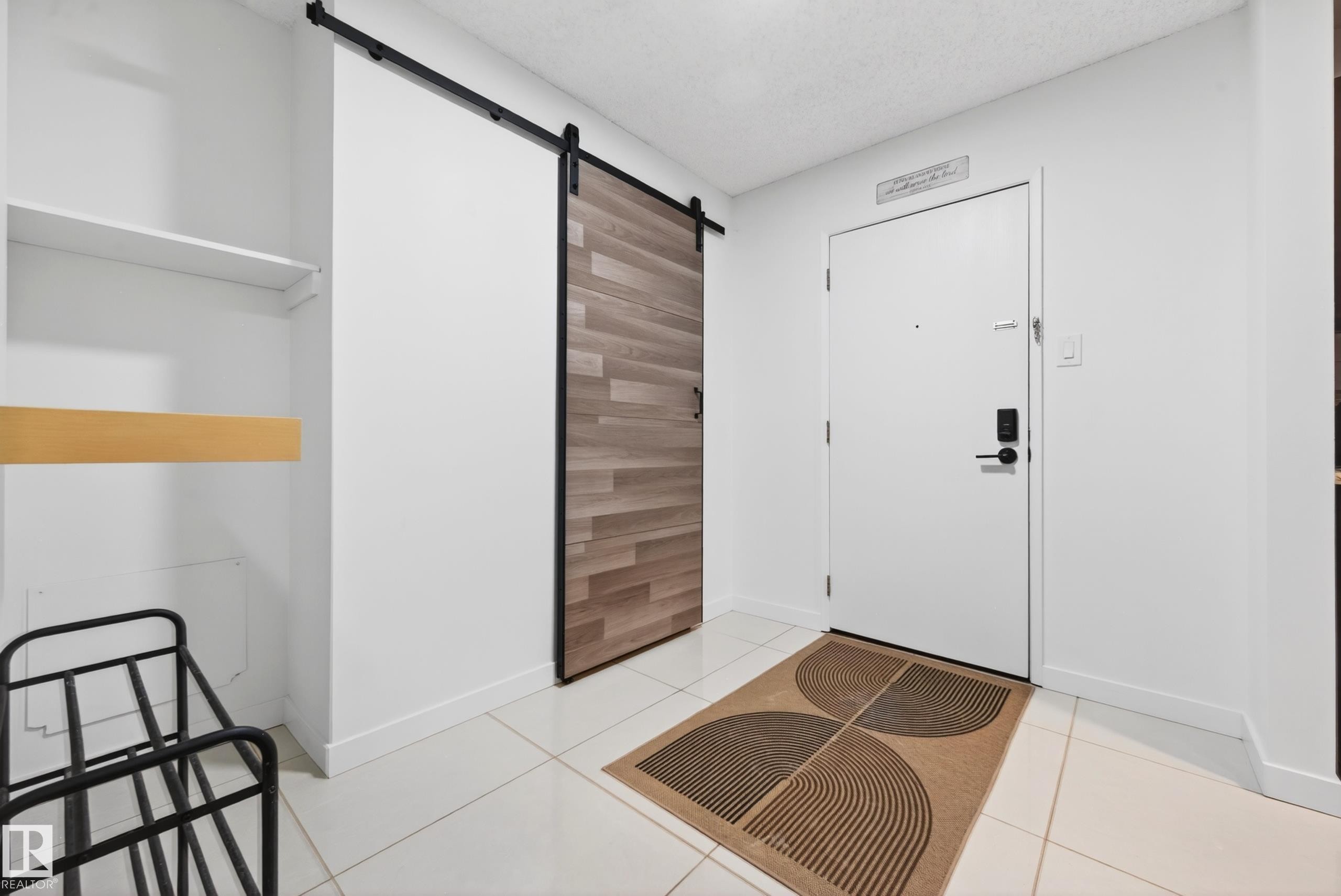 312 14811 51 Avenue, Edmonton, AB - Indoor Photo Showing Other Room