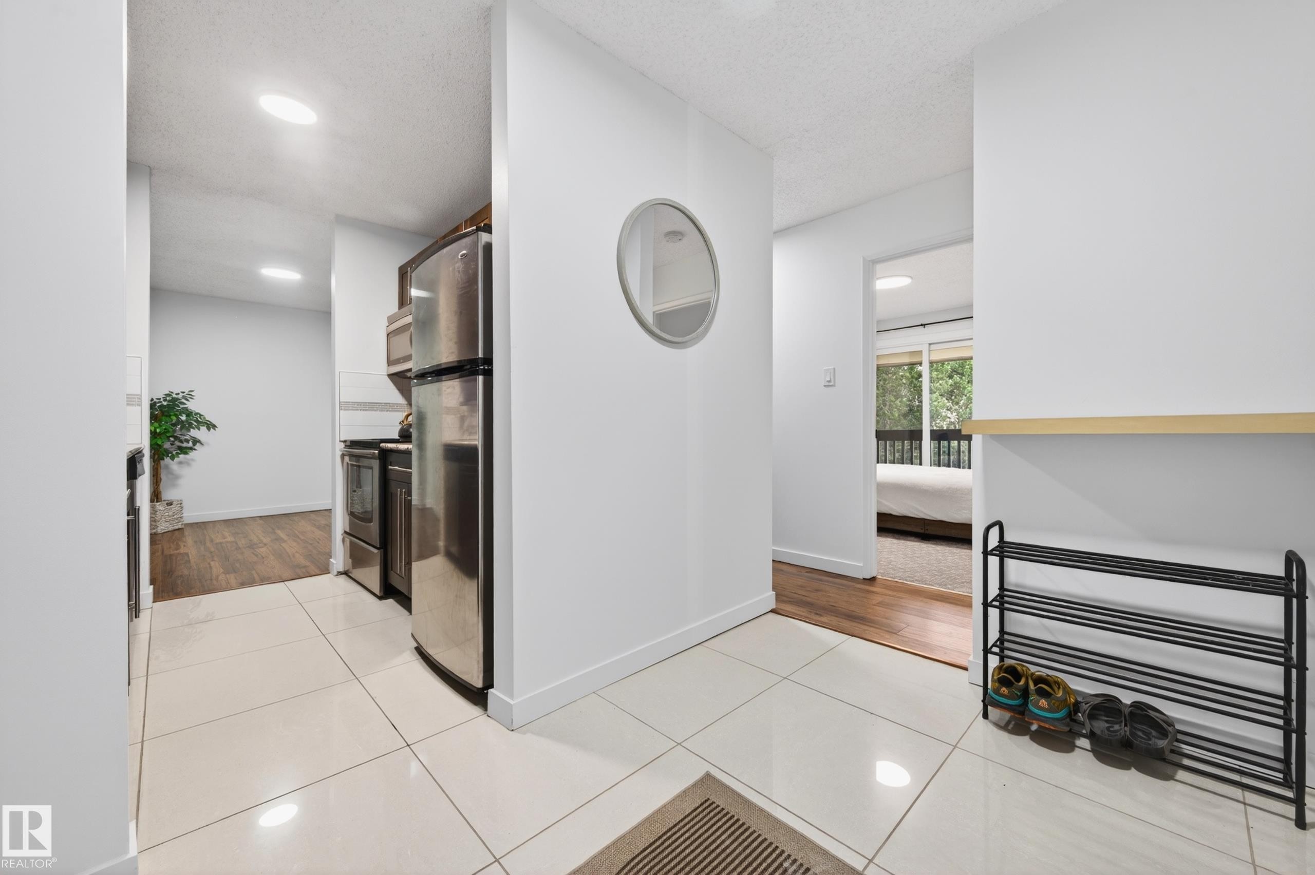 312 14811 51 Avenue, Edmonton, AB - Indoor