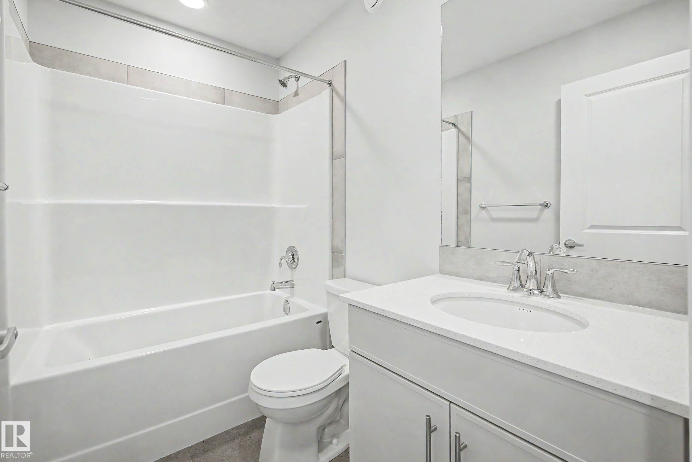 21120 25 Ave Nw, Edmonton, AB - Indoor Photo Showing Bathroom