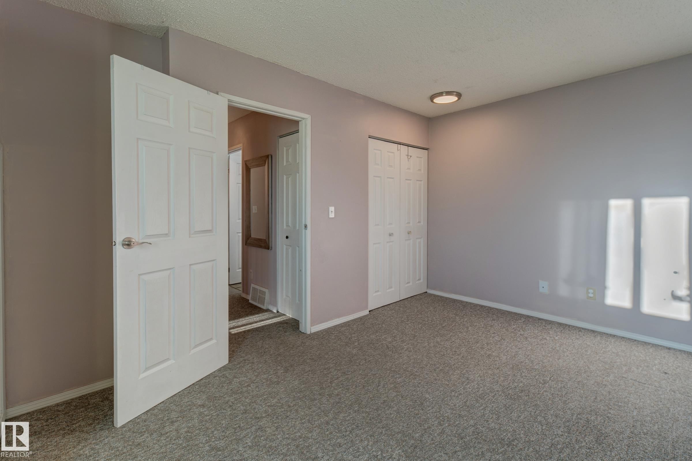 5626 19A Avenue, Edmonton, AB