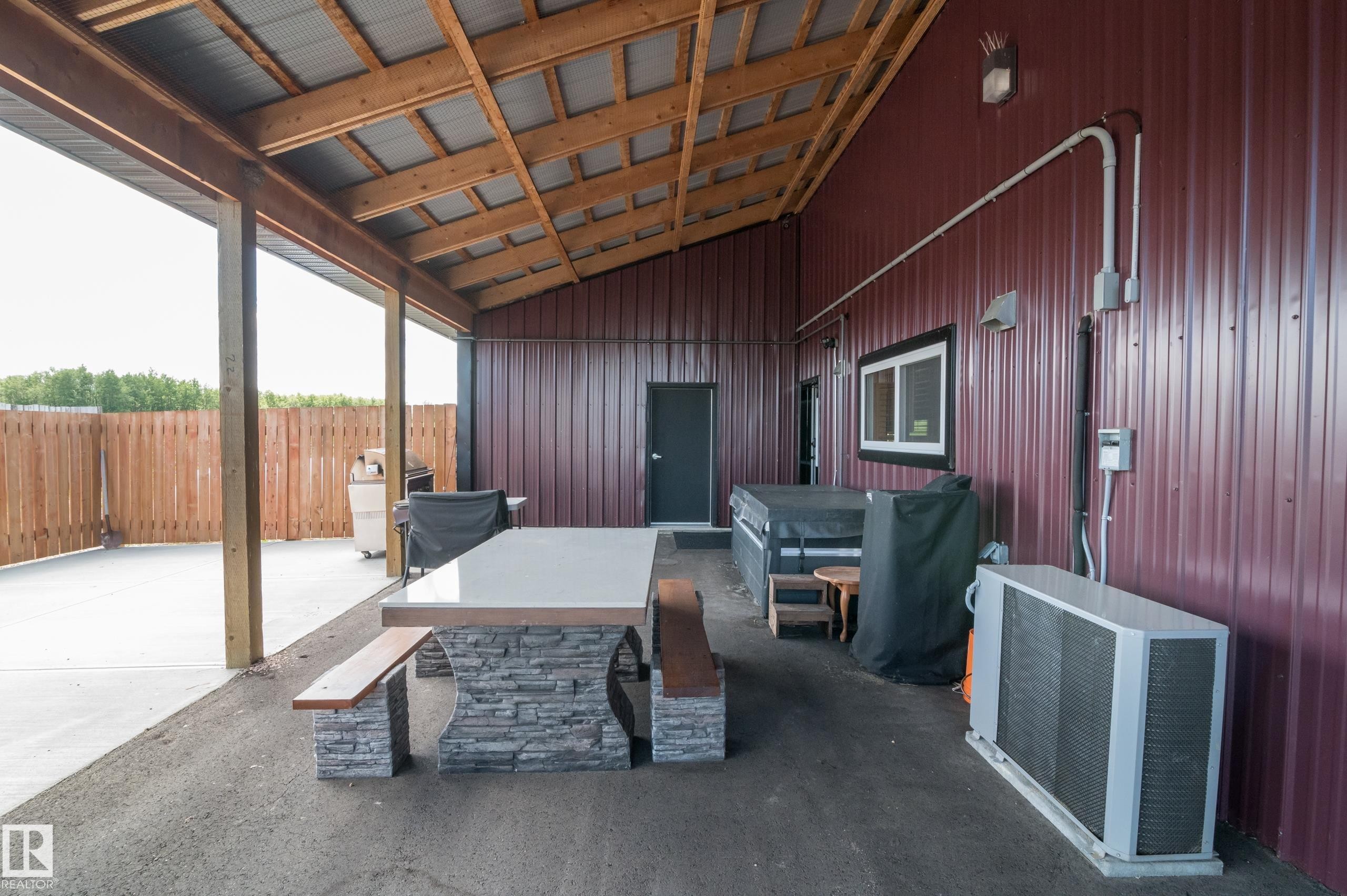 52430 Rr 192, Rural Beaver County, AB - With Deck Patio Veranda With Exterior